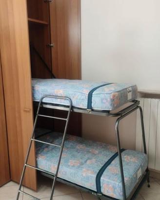Armadio cn letto a castello a scomparsa verticale 