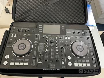 Pioneer XDJ-RX consolle