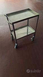 Carrello medico in acciaio