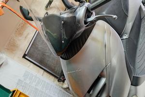 scooter Aprilia leonardo 150 cc