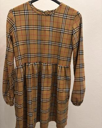 Vestito bambina fantasia iconica stile Burberry