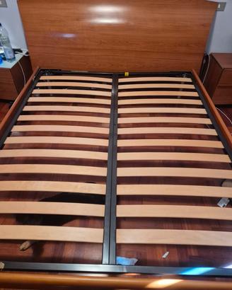 struttura letto in legno di ciliegio  