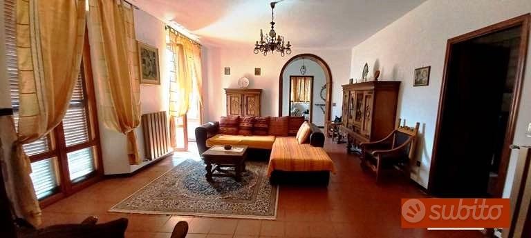 Villa con giardino - Vista 6