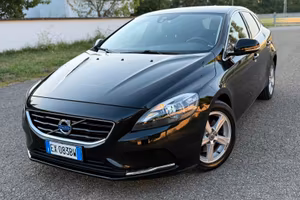 VOLVO V40 1.6 CAMBIO AUTOMATICO PER DISABILI
