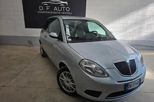 Lancia Ypsilon Neopatentati