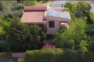 Villa immersa nel verde