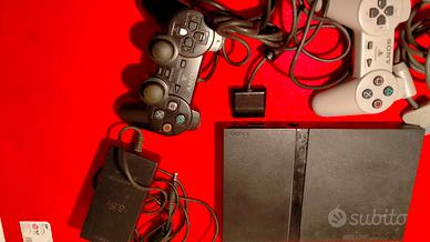 PlayStation 2 Slim + 6 giochi originali 