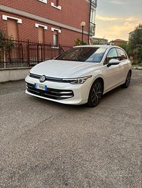 VW Golf 8.5 1.5 eTSI Mild Hybrid DSG 50 Edition