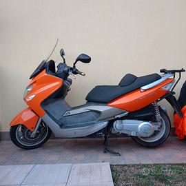Scooter Kimko 250 Xciting