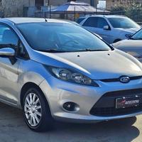 FORD Fiesta + 1.4 TDCi 68CV 3 porte