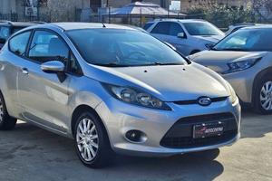 FORD Fiesta + 1.4 TDCi 68CV 3 porte