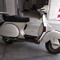 Piaggio Vespa PX 125 E