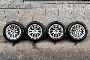 Pneumatici hankook estivi (no cerchi)