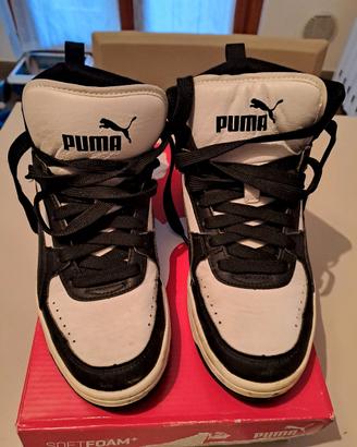 Scarpe Puma bianche e nere 