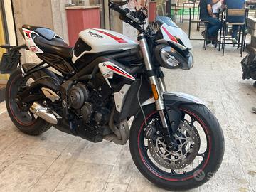 Street Triple S Abs, Finanziabile, Permuta