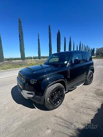Land Rover Defender 90 3.0 D250 MHEV AWD Auto
