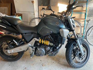 Yamaha mt03 660