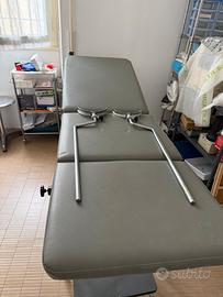 lettino da visita medica