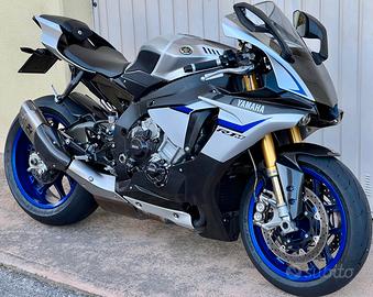 Yamaha R1 M