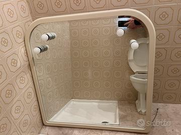 Arredo bagno, specchiera
