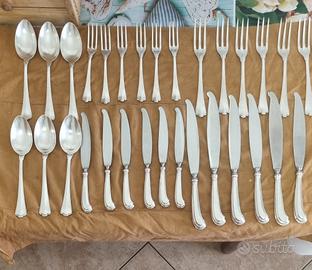 Servizio posate vintage in Argento 800 massiccio
