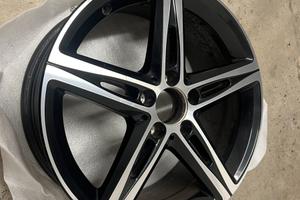 Cerchione da 18 mercedes
