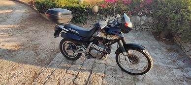 Honda NX 650 Dominator - 2000
