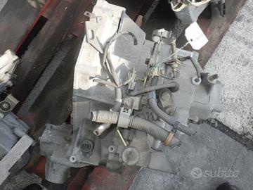 Cambio manuale 5M HONDA CR-V 1997-2002 2.0 Benz.