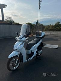 Honda Sh 300