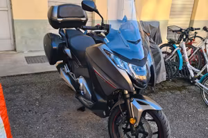 Honda Integra 750 S