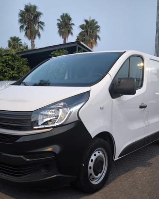 Fiat Talento 2.0 MJ 120 CV - 6 Marce - 2021 - 150.