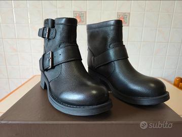 Stivaletti Anfibi in Vera Pelle Neri con Fibbie 36