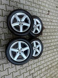 Cerchi in lega 16” originali volkswagen con gomme