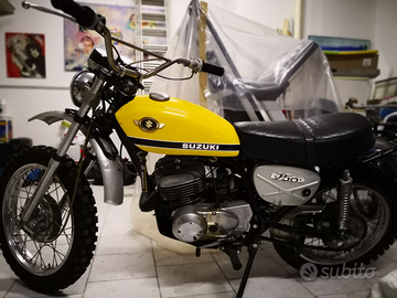 Suzuki TS 250 Savage