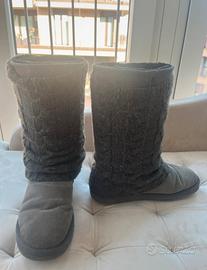 Stivali pelosi con decoro in maglia rimovibile