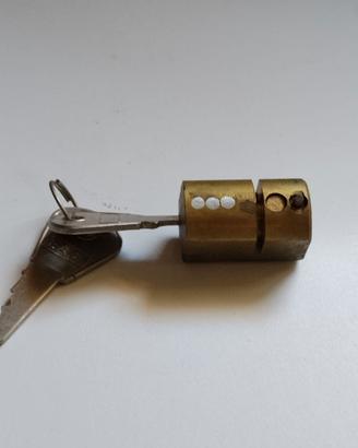 Bloccasterzo Lambretta 50/125 j marca Fas nuovo