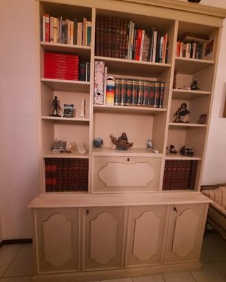 Armadi vari e arredamento vendibili anche singolar