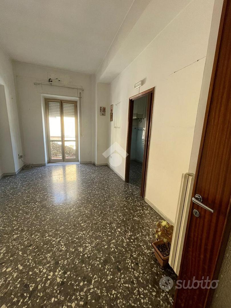 3 LOCALI A CASTROVILLARI - Altro