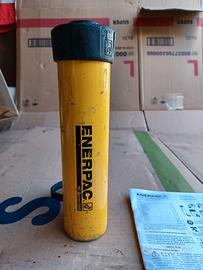 Cilindro idraulico Enerpac RC106 700 bar - 10 ton
