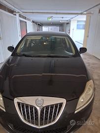 Lancia delta da sistemare 165 cavalli nera