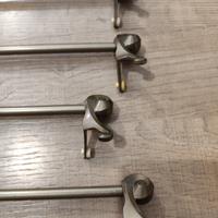 Otto bastoni in metallo per tendine a vetro