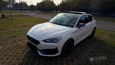 Cupra Leon 245 E-Ibrid