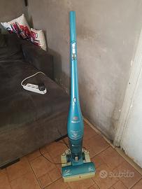 Scopa Elettrica HOOVER FreeJet + Cyclonic Battery 