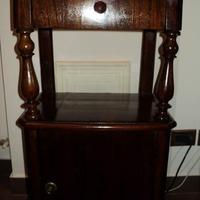 Coppia comodini 'Romagnoli'