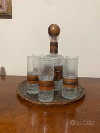 decanter per liquore vintage in vetro e pelle,