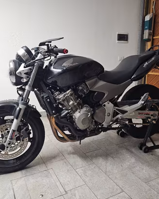 honda hornet 600