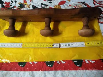Attaccapanni appendiabito artigianale legno 3 pomo