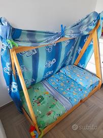 LETTINO MONTESSORIANO IN LEGNO A TENDA

