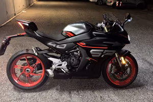 CFMOTO 450 Sr-s