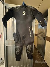 Muta semistagna scubapro nova scotia 7.5